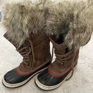 Size 7 Sorel boots